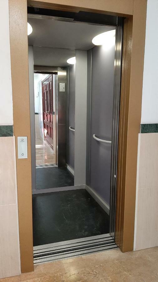Loft Centrico En Ronda Cercano Al Tajo Y Plaza De Toros Con Wifi Y Parking Opcional Екстер'єр фото